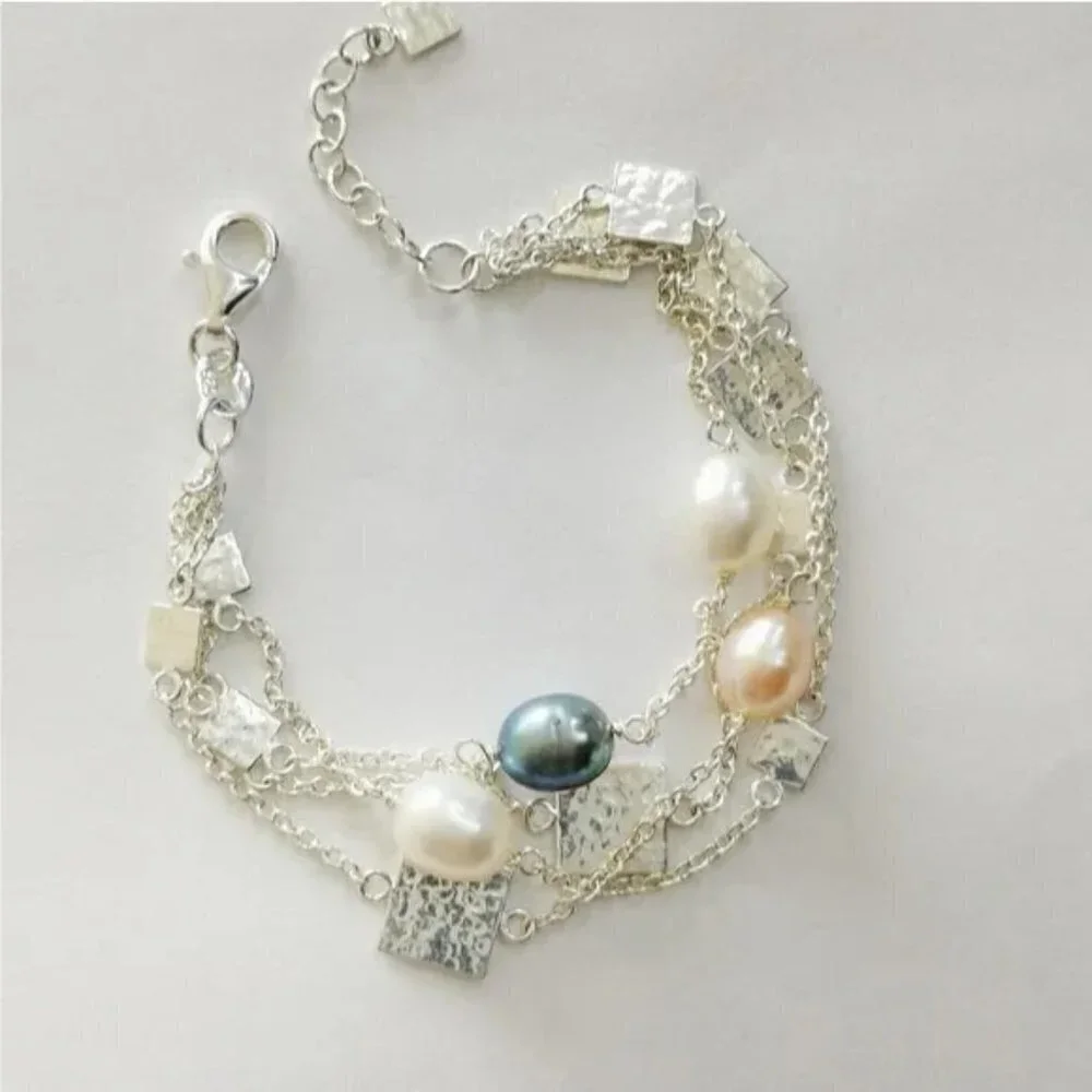 Sterling silver multi strand bracelet with Freshwater pearls 🆕